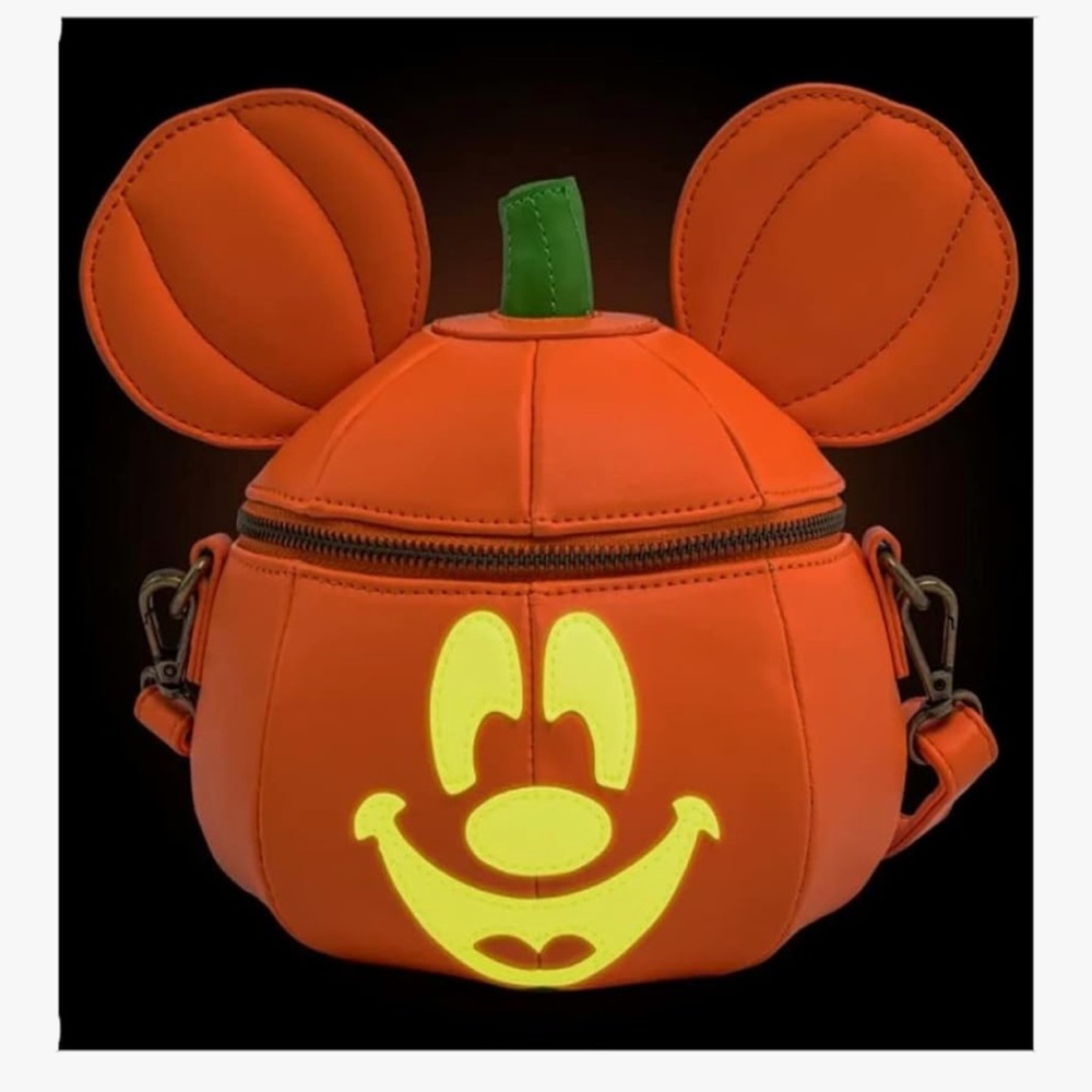 Disney Loungefly Mickey Mouse mick-o lantern Halloween crossbody bag NWT - Picture 2 of 5